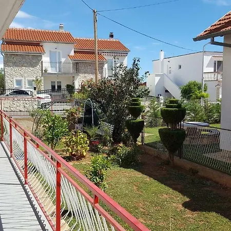 Mico Apartament Tribalj